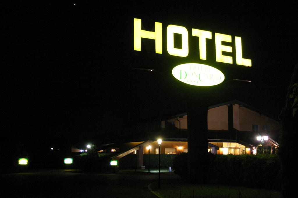 Hotel Don Carlo Broni Dış mekan fotoğraf