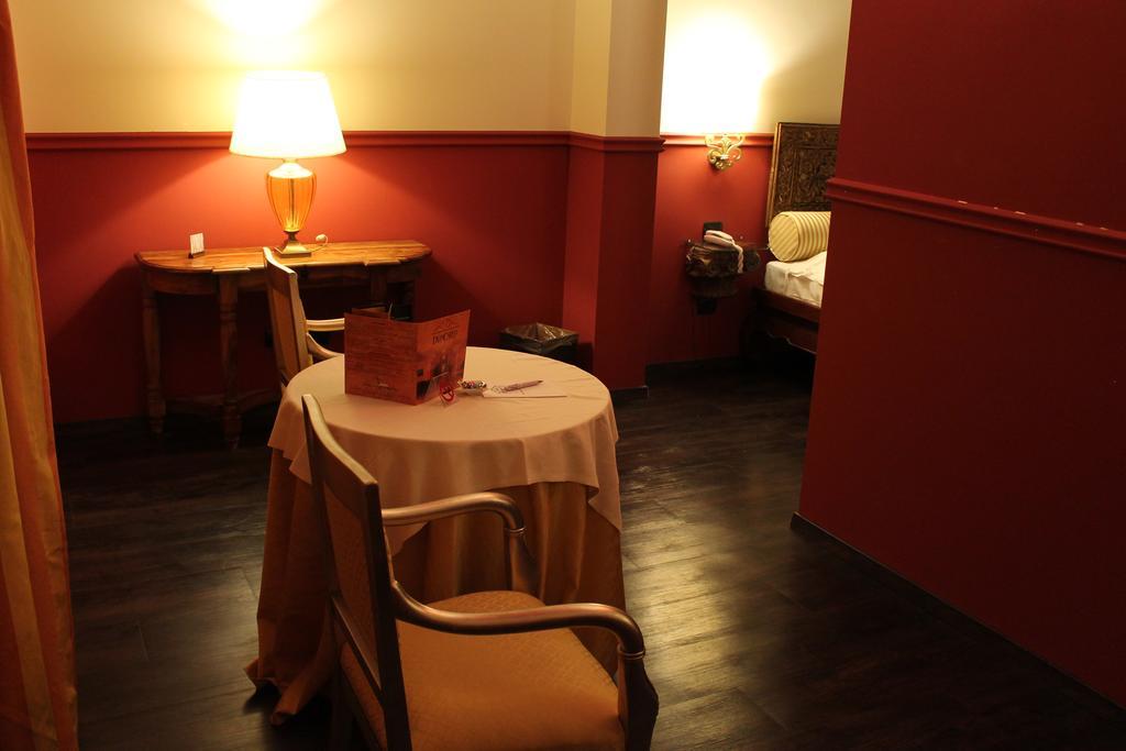 Hotel Don Carlo Broni Dış mekan fotoğraf